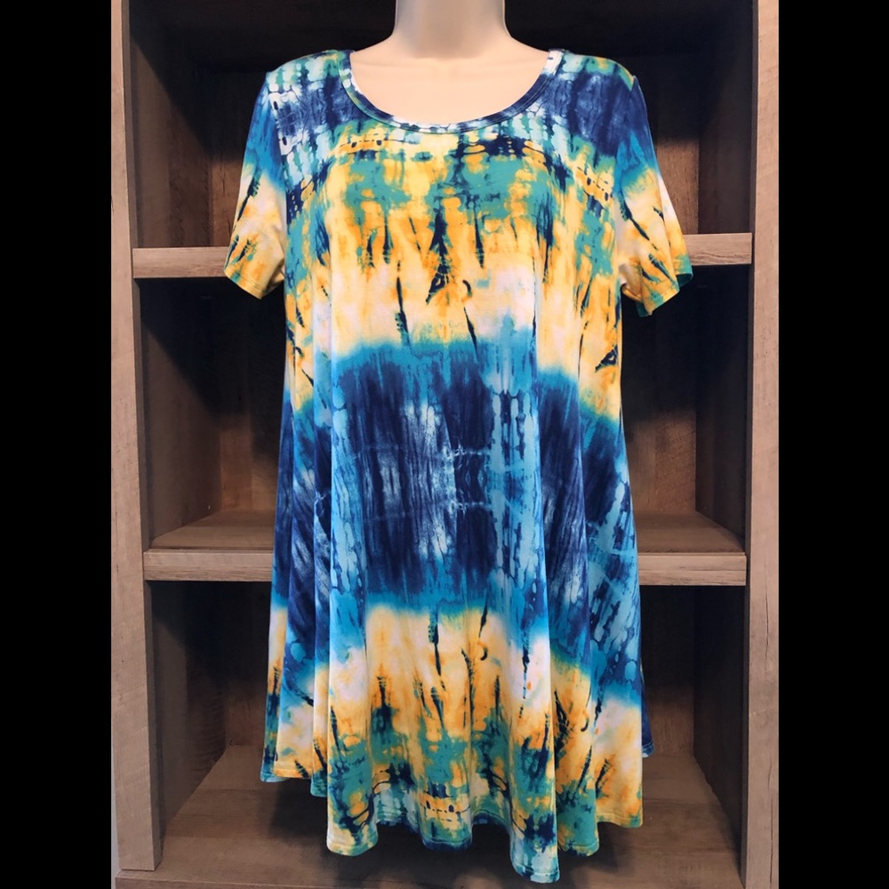 Fun Women’s tie-dyed color tunic or dress